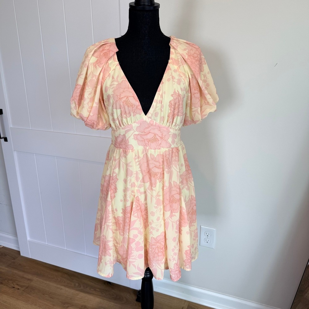 Lovecolette Milkmaid Yellow Pink Floral V-Neck Puff Sleeve Mini Dress Large